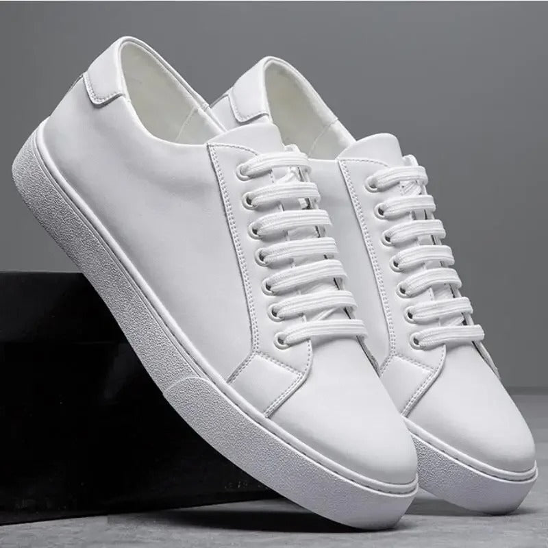 Solveig Men's Leather Sneakers – Sleek Genuine Leather Sneakers with a Cushioned Sole and Timeless Design