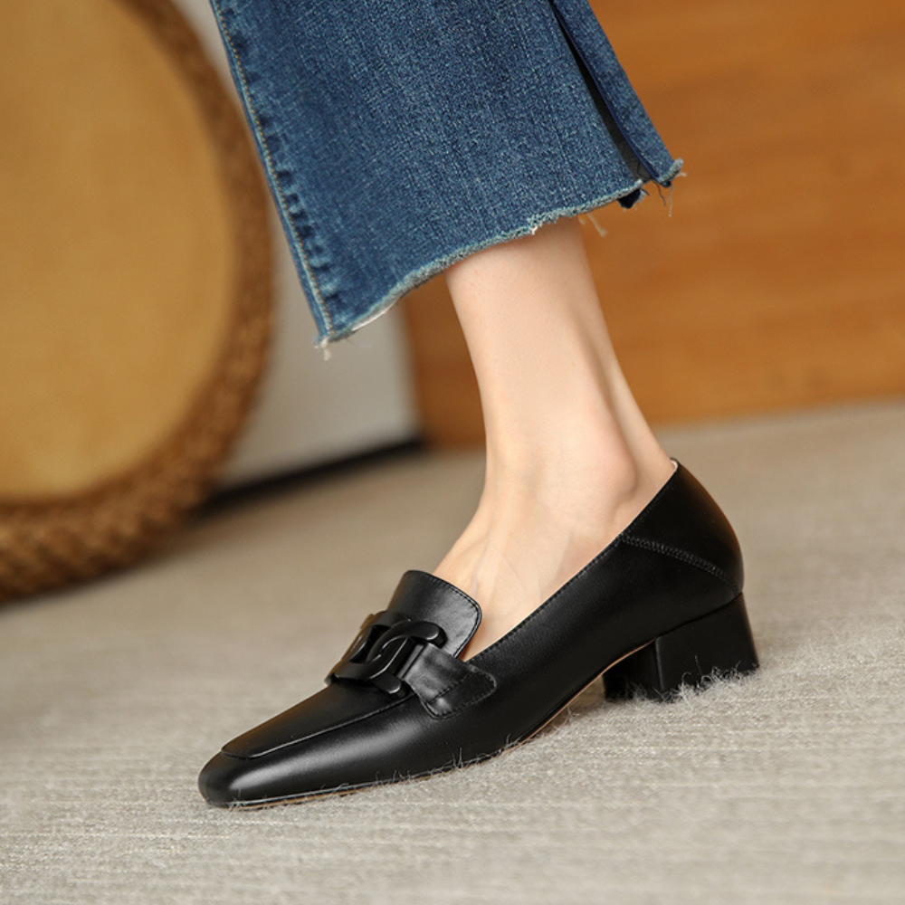 Elian Women's Mary Jane Loafers – Leather Shoes with a Chunky Heel for All-Day Comfort