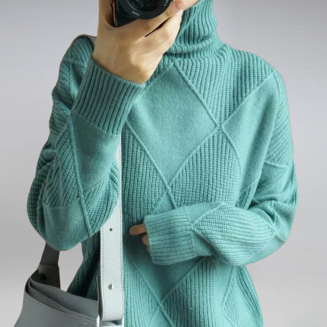 Anwen Cashmere Turtleneck for Women – A Gentle, Insulating & Refined Knit