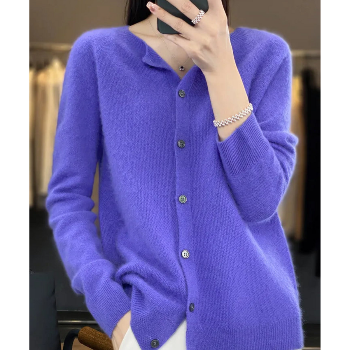 Elian Women's Cardigan – Sophisticated Gentle Merino Wool & Cashmere Cardigan with Crewneck