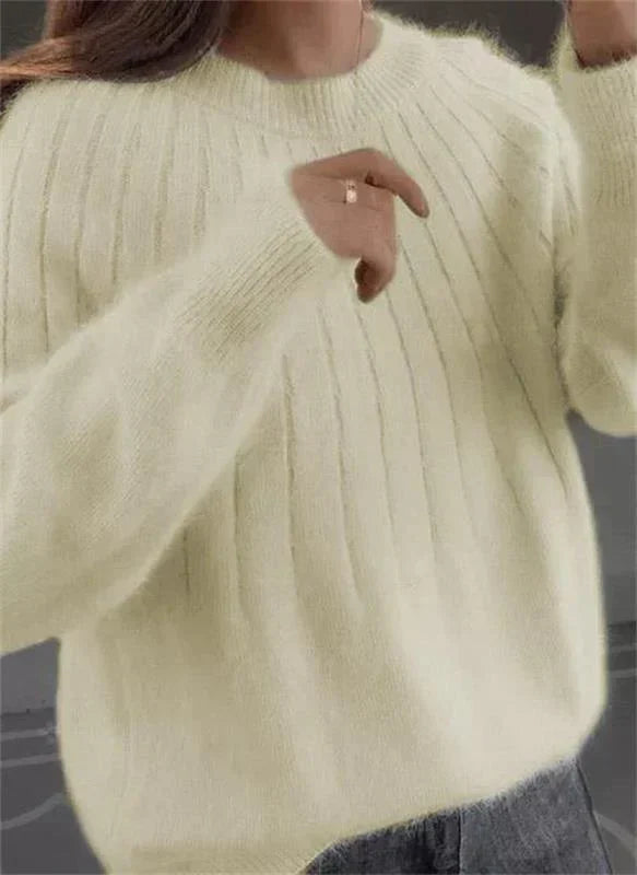 Cormag Cashmere Sweater for Women – Gentle, Luxurious Sweater with a Classic Fit for Fall and Winter