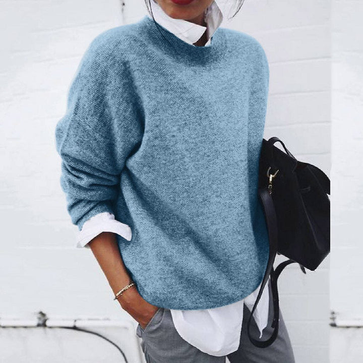 Wenceslas Cashmere Sweater for Women – A Luxurious Knit with Classic Crewneck & Flattering Fit