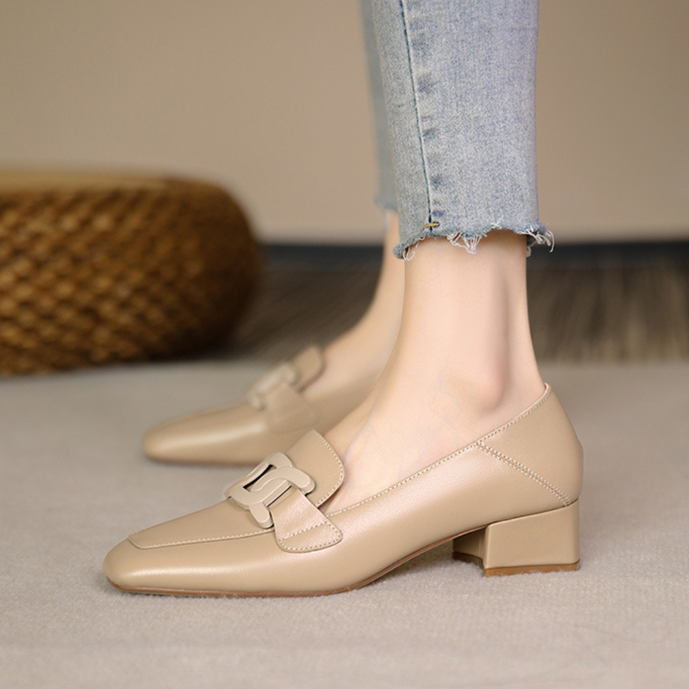 Elian Women's Mary Jane Loafers – Leather Shoes with a Chunky Heel for All-Day Comfort