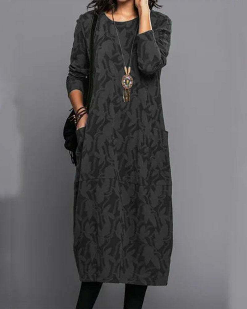 Xanto Women's Long Dress – Cozy Fleece Dress with Full-Length Sleeves, Handy Pockets, and On-Trend Floral Print