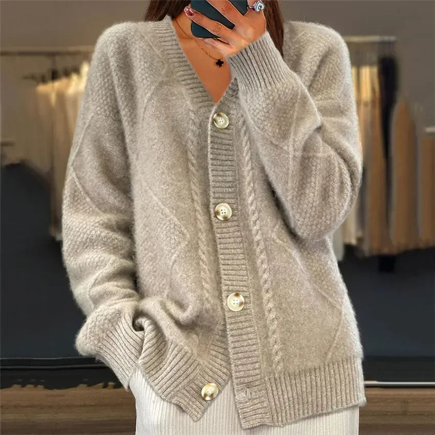 Nils Women's Cardigan – Gentle Cashmere Button-Front Sweater with Sophisticated Full-Length Sleeves