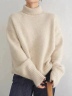 Ciaran Women's Sweater – Gentle Wool Turtleneck, Refined Style for a Chic Winter Look