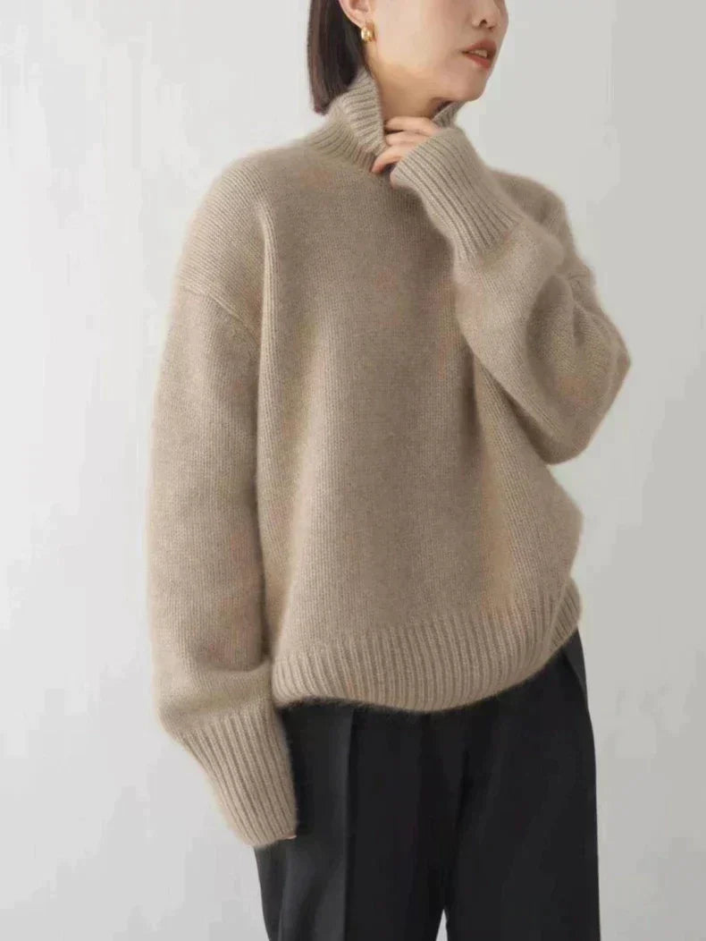 Ciaran Women's Sweater – Gentle Wool Turtleneck, Refined Style for a Chic Winter Look