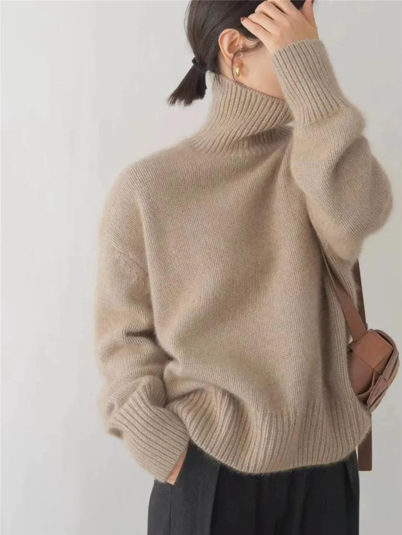 Ciaran Women's Sweater – Gentle Wool Turtleneck, Refined Style for a Chic Winter Look