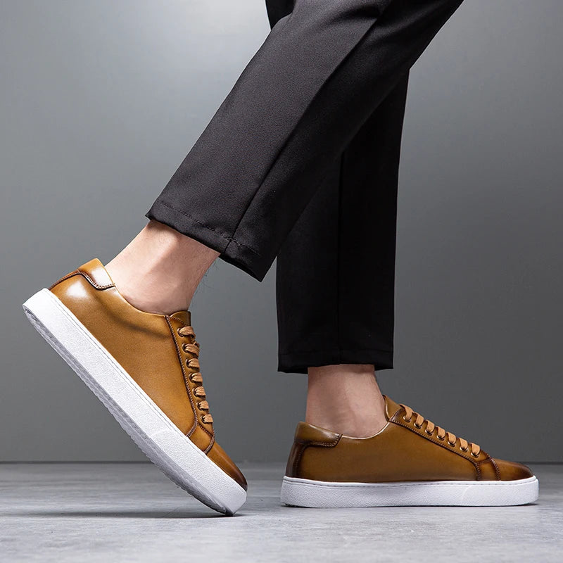 Solveig Men's Leather Sneakers – Sleek Genuine Leather Sneakers with a Cushioned Sole and Timeless Design