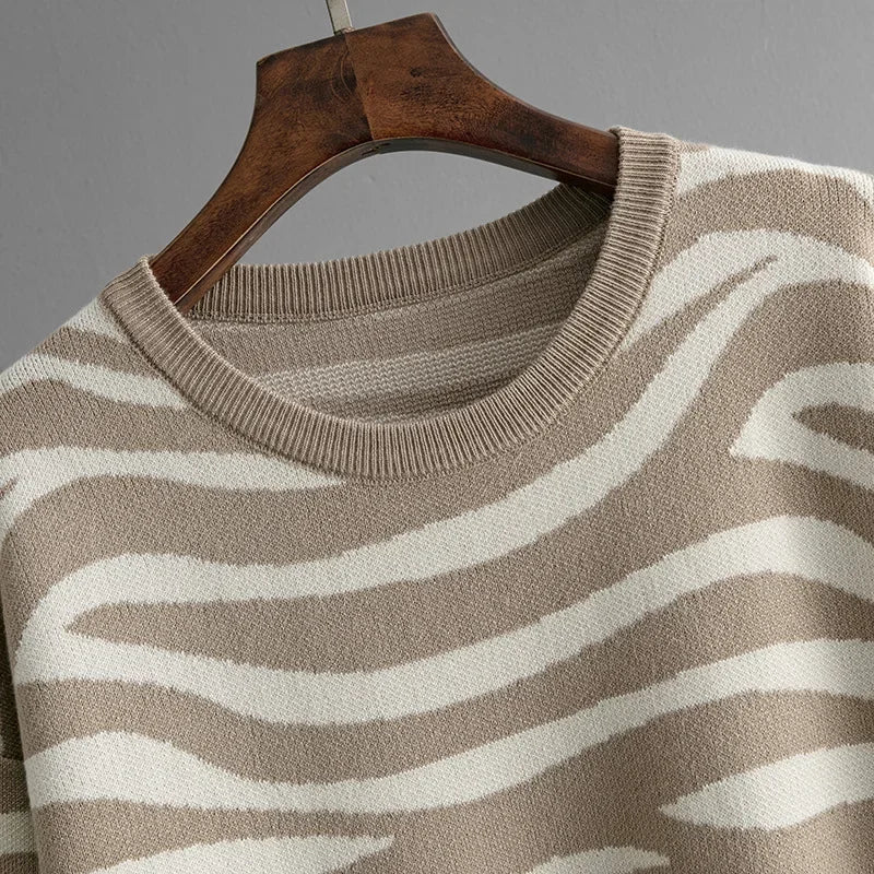 Marisenne Women's Cashmere Set – Chic Zebra-Print Design, Plush & Cozy
