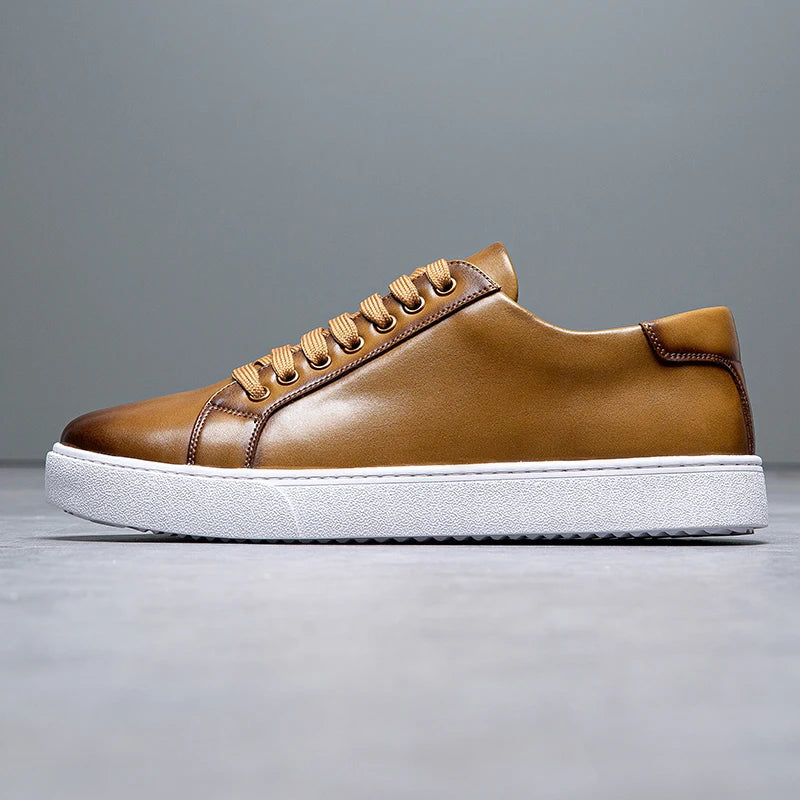Solveig Men's Leather Sneakers – Sleek Genuine Leather Sneakers with a Cushioned Sole and Timeless Design