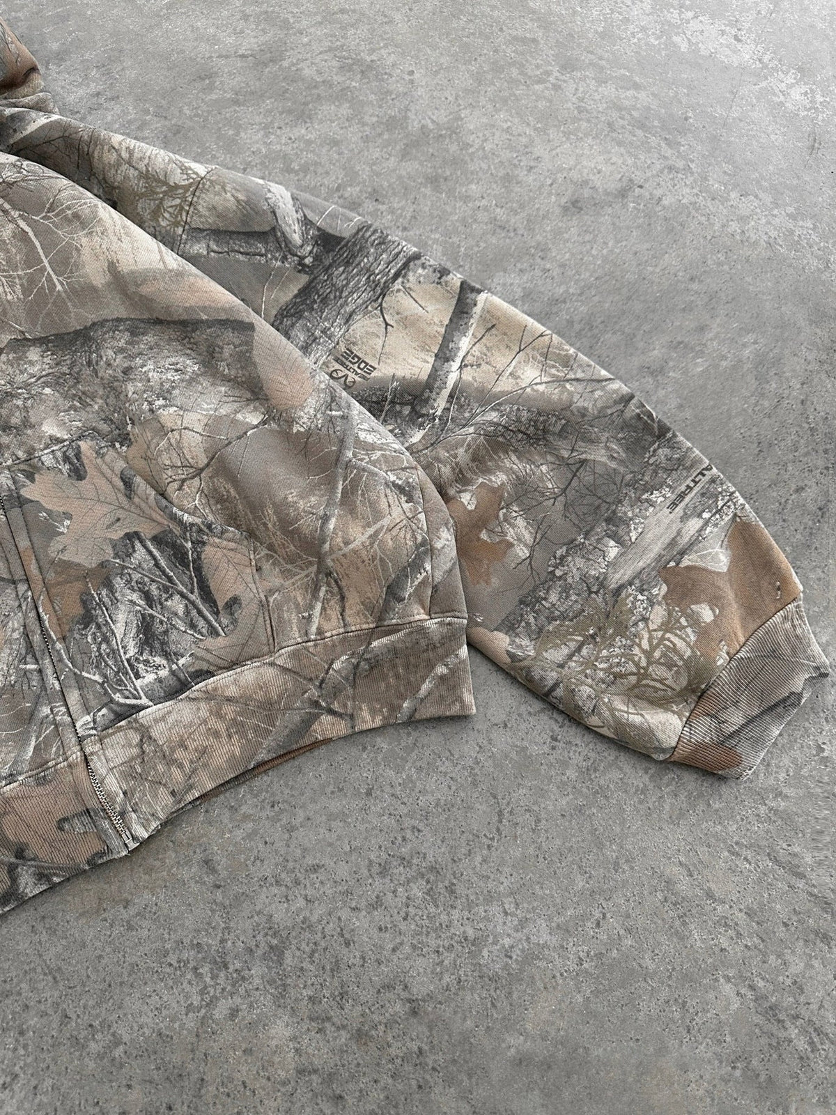 Valdemar Men's Hoodie – Modern Camo Sweatshirt, Cozy & Versatile