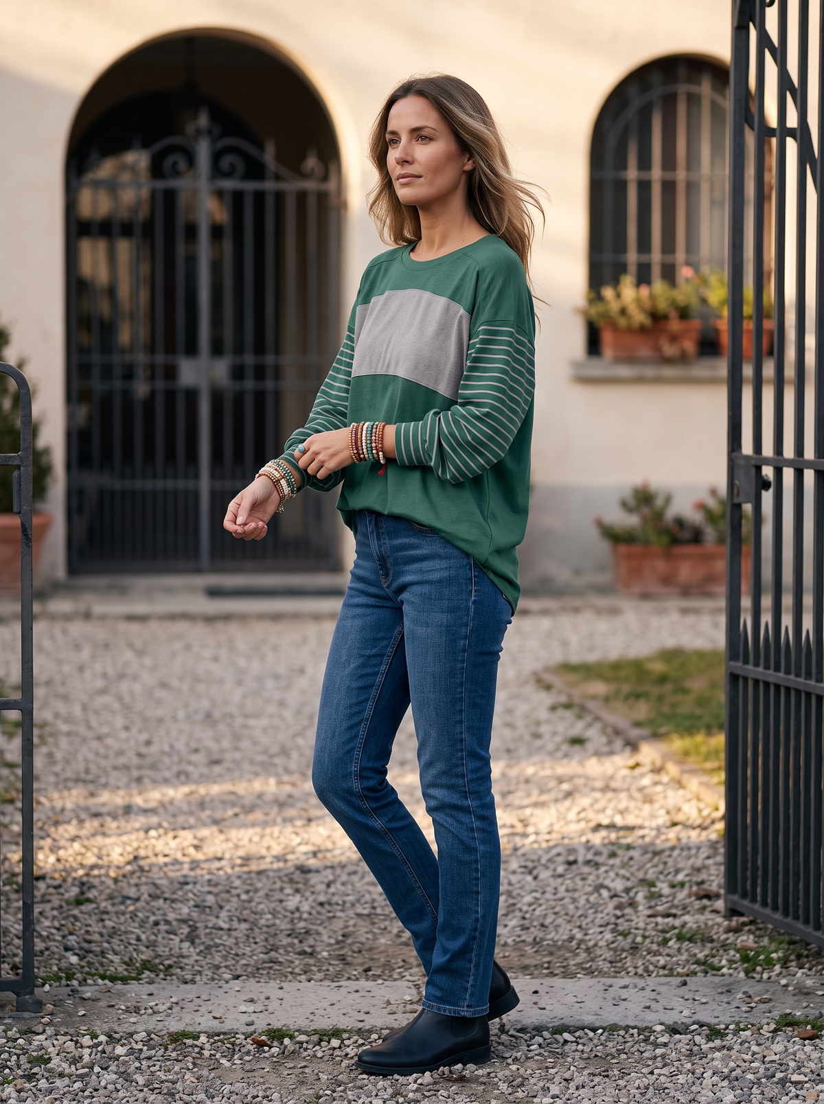 Gwenna Women's Colour Block Tunic Top – Round Neckline, Full-Length Sleeves & Comfortable Fit