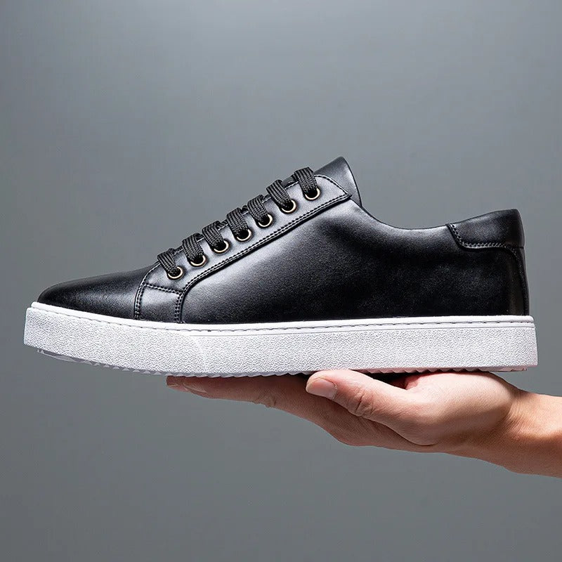 Solveig Men's Leather Sneakers – Sleek Genuine Leather Sneakers with a Cushioned Sole and Timeless Design