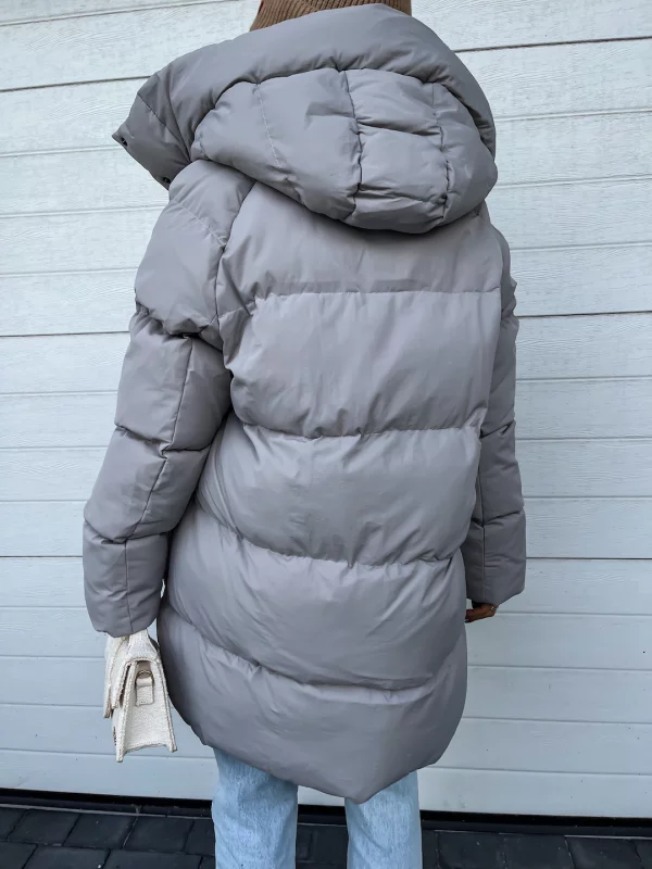 Ceridwen Women's Winter Coat – Cozy, Thick with Built-In Hood & Zip Closure