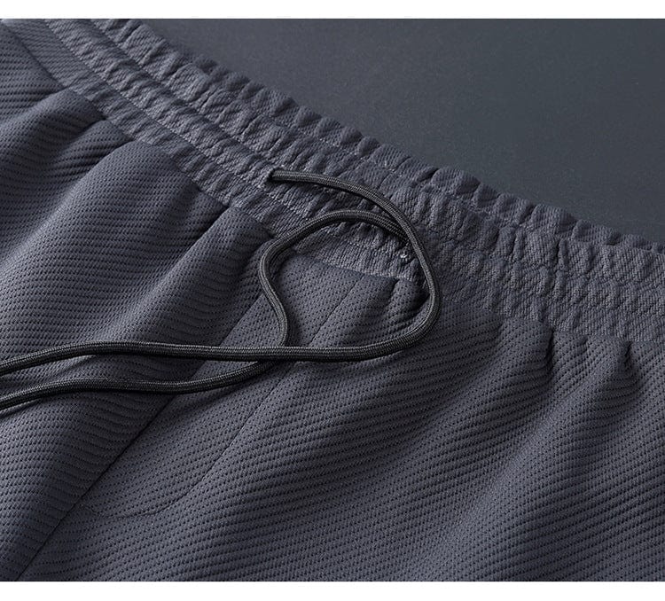 Theodric Men's Sophisticated Tracksuit – Premium Zip-Up Set with Tapered Trousers & Breathable Fabric