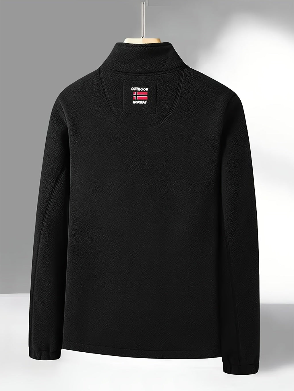 Halden Men's Outdoor Fleece Jacket – Gentle, Lightweight Warmth with a Protective Collar