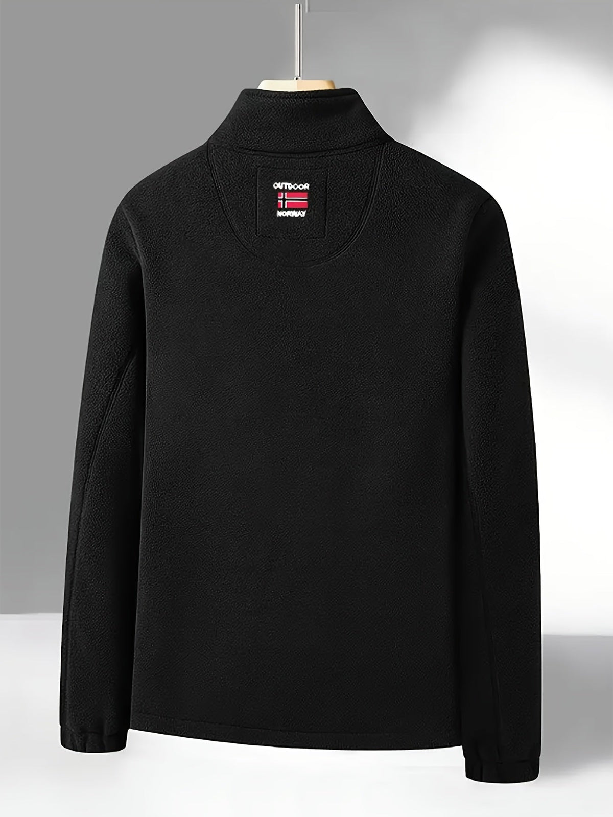 Halden Men's Outdoor Fleece Jacket – Gentle, Lightweight Warmth with a Protective Collar
