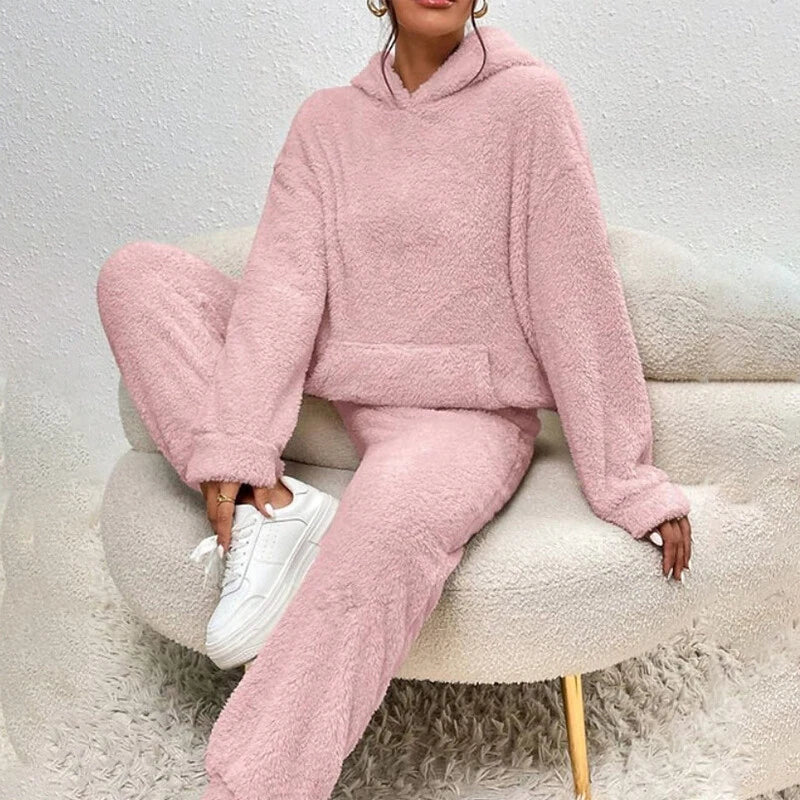 Torvald Women's Set – Gentle Fleece Pajamas with Hood & Relaxed Pants for Winter
