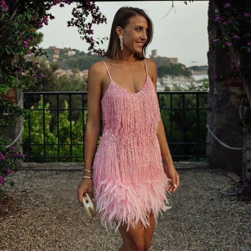 Belphoebe Cocktail Dress for Women – Fitted Sequin Dress with an Refined Cut for Festive Occasions