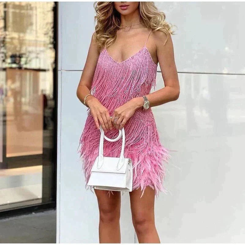 Belphoebe Cocktail Dress for Women – Fitted Sequin Dress with an Refined Cut for Festive Occasions